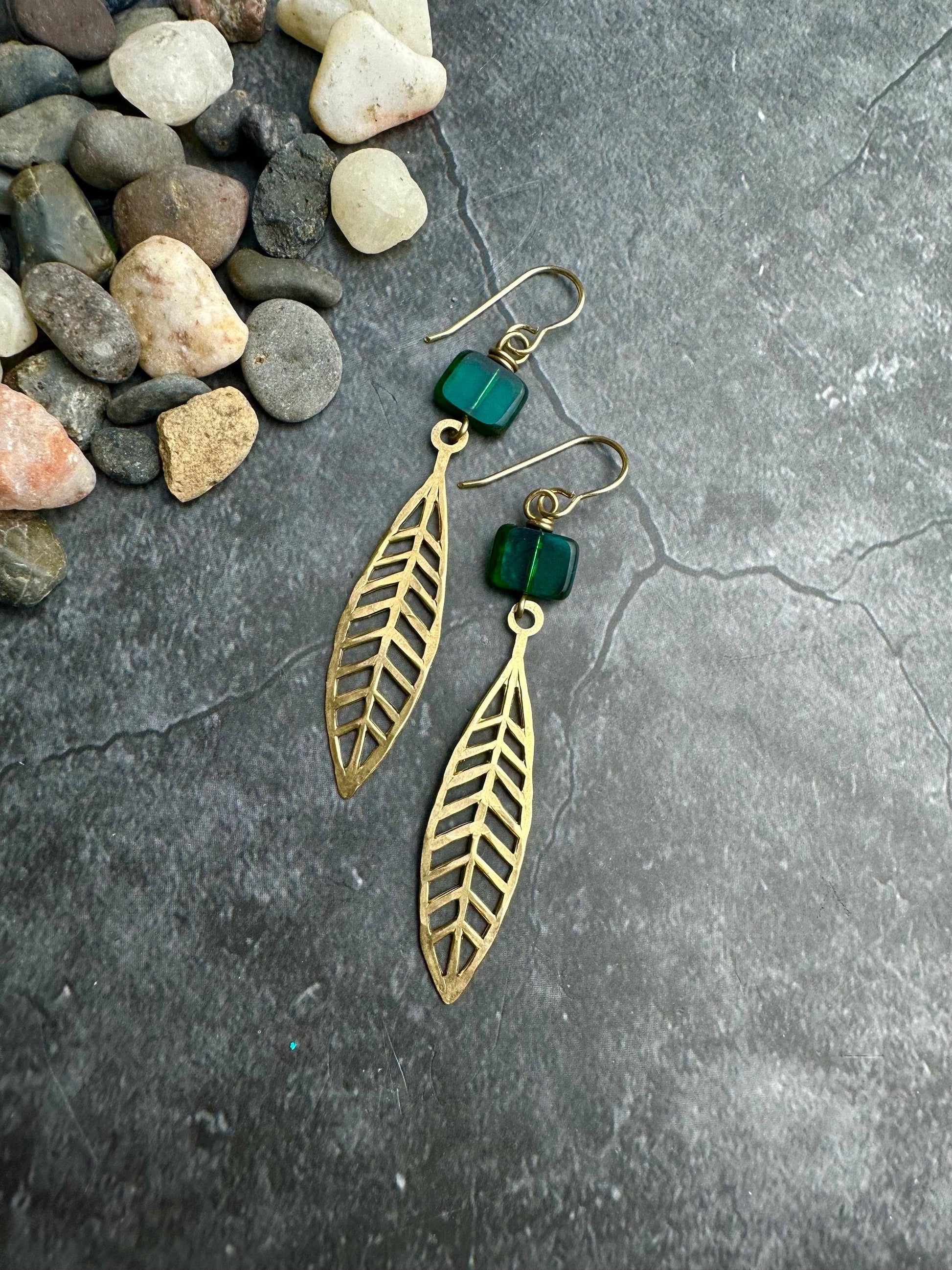 Modern Cutout Leaf Shape Earrings