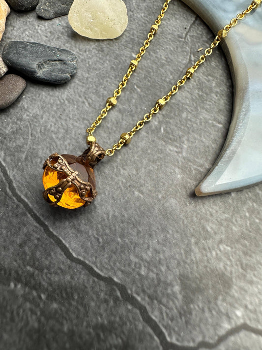 Topaz Encased Filigree Pendant Necklace