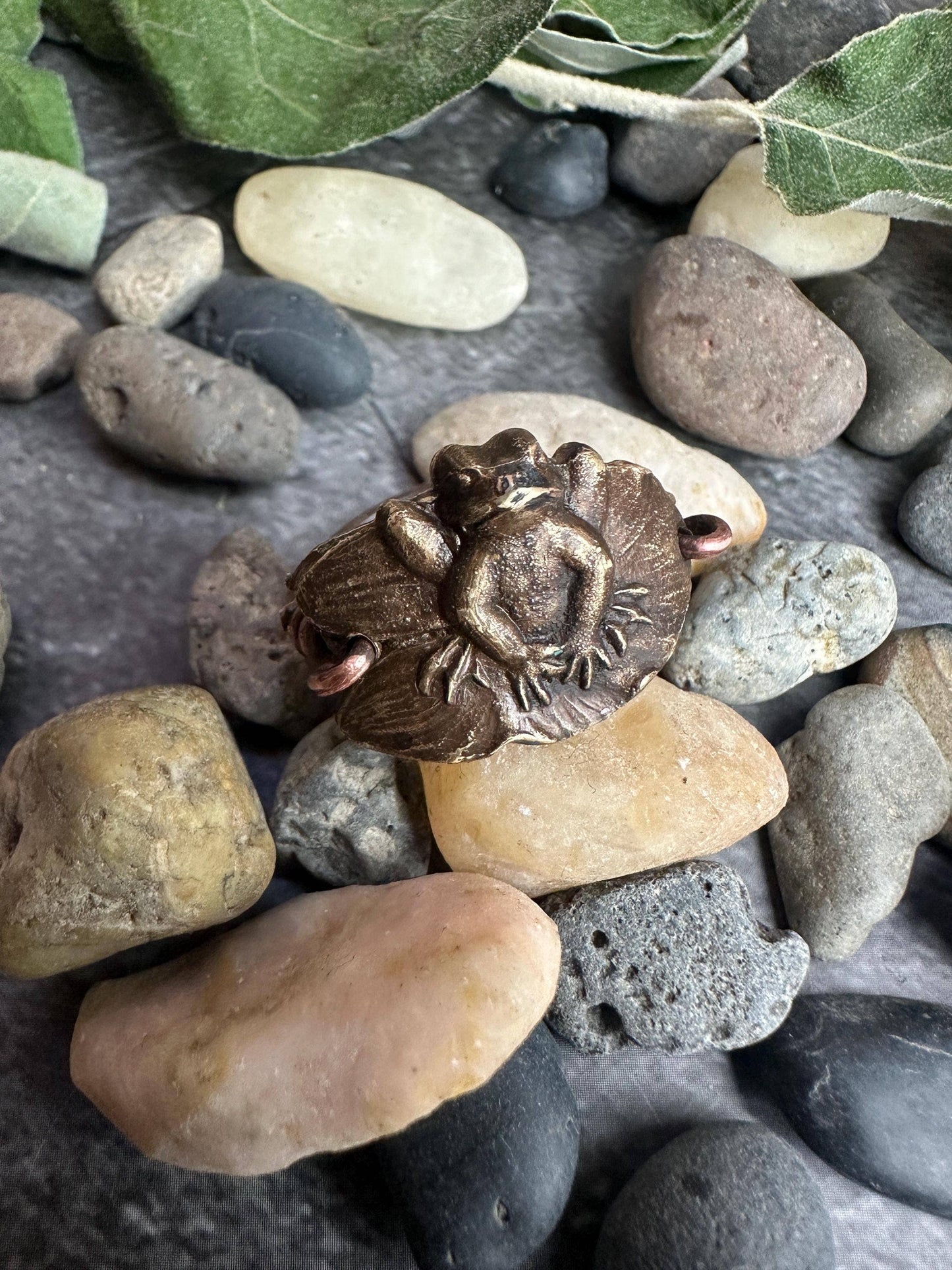 Frog on Lily Pad Ring - Hand Formed Copper & Brass