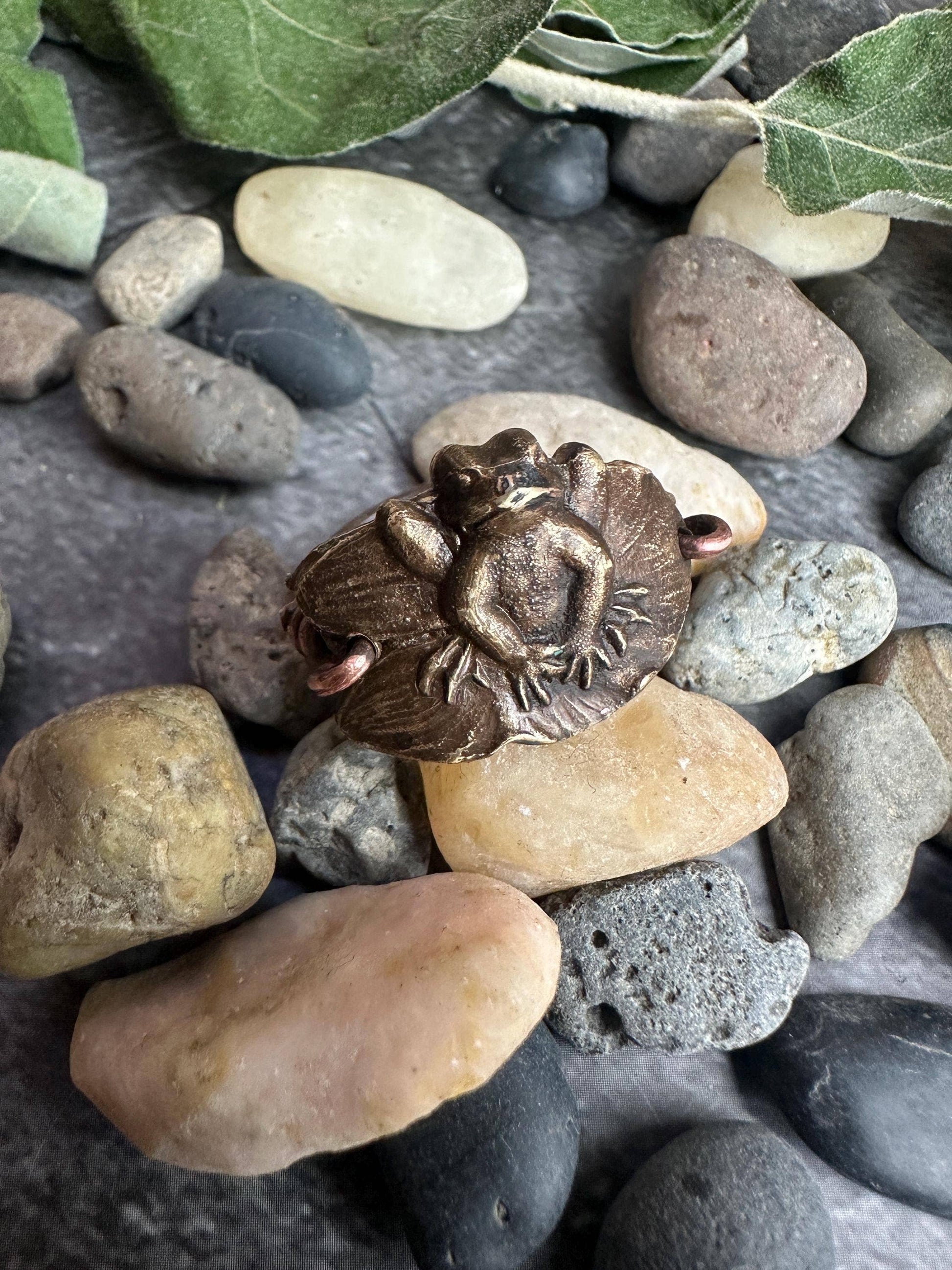 Frog on Lily Pad Ring - Hand Formed Copper & Brass