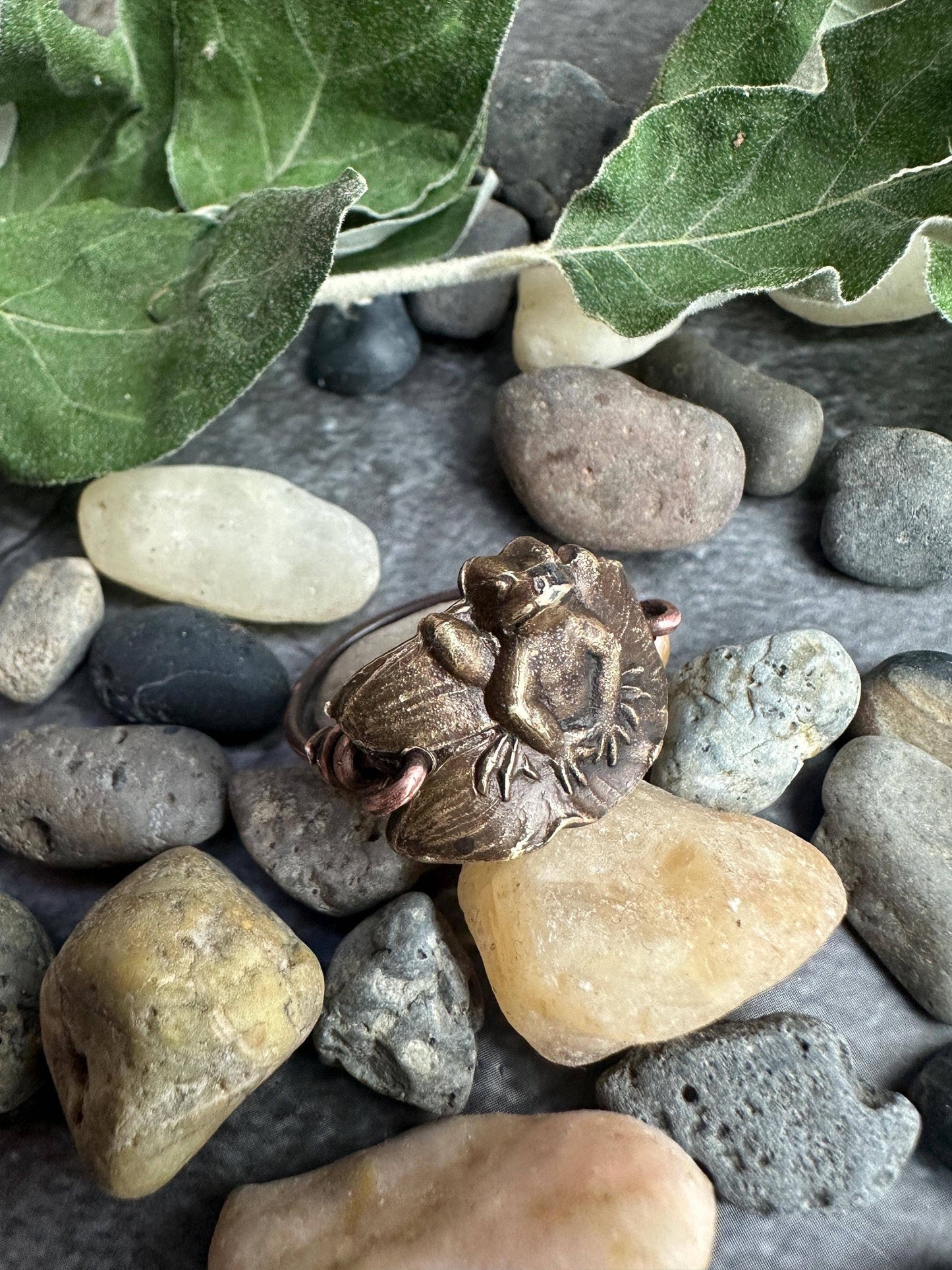 Frog on Lily Pad Ring - Hand Formed Copper & Brass