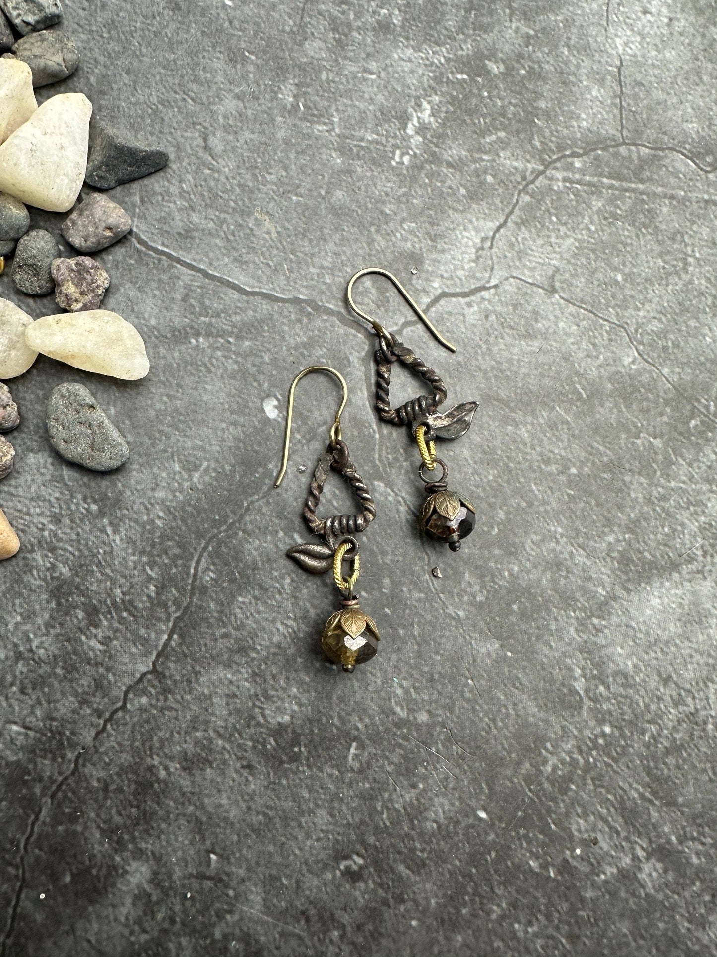 Silver Vine Triangle Earrings - Blackened Ox Faceted Glass