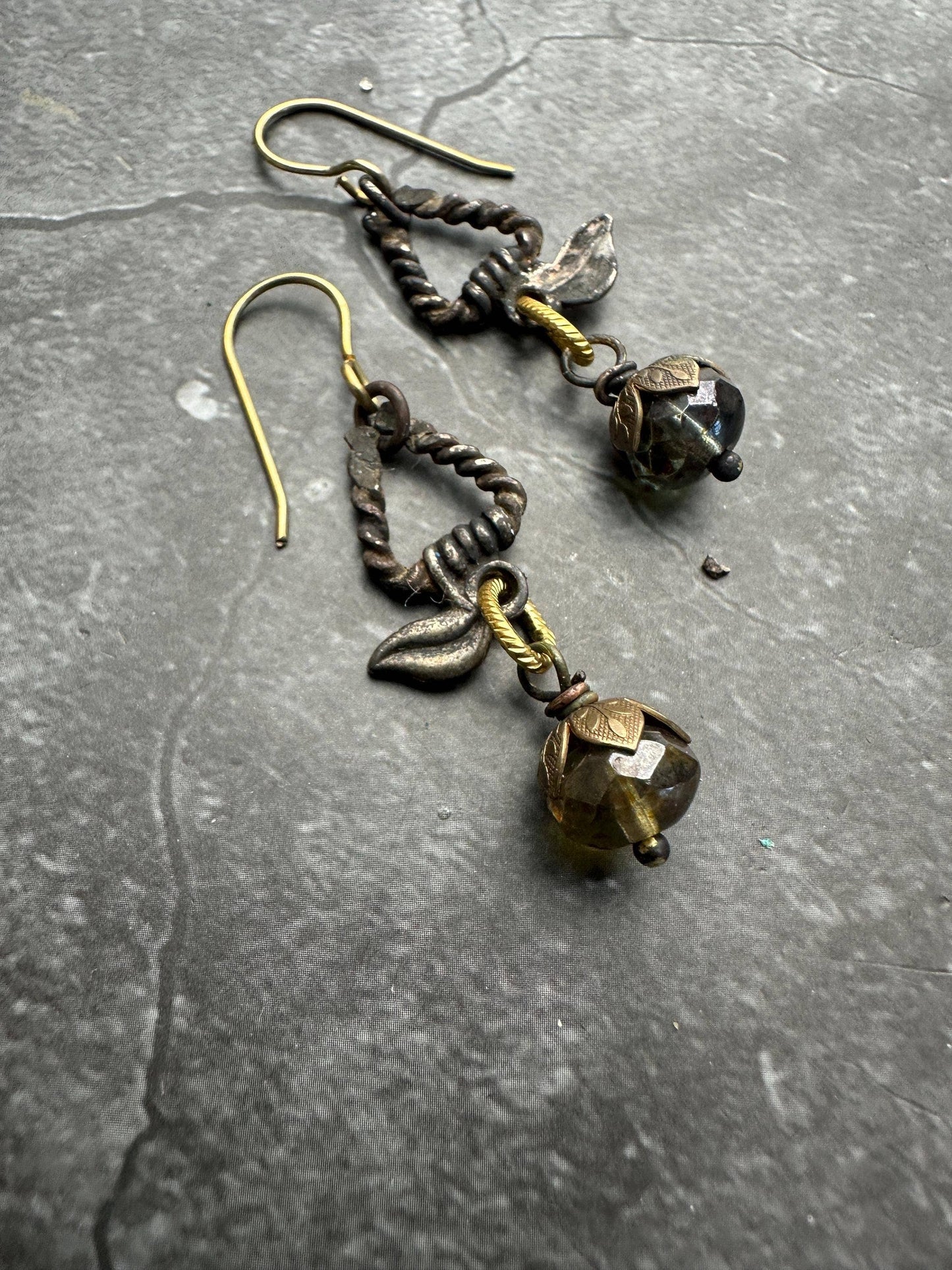 Silver Vine Triangle Earrings - Blackened Ox Faceted Glass