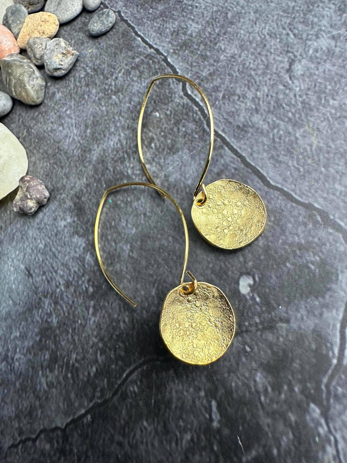 Polka dot disc Earrings - 10k Gold & Pewter