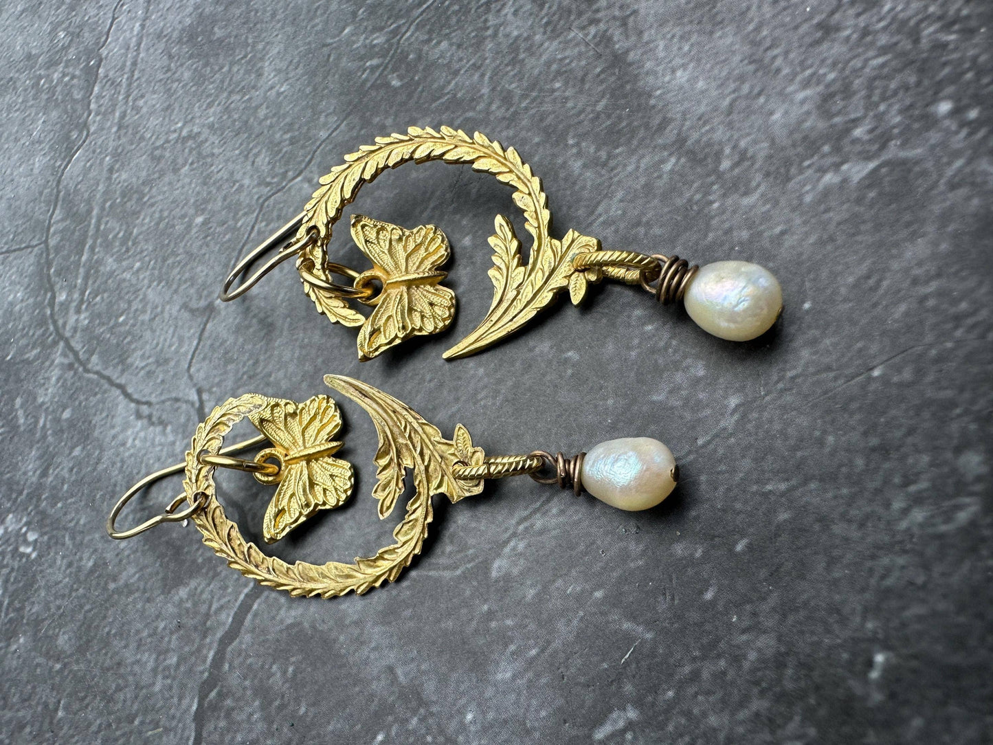 Flourish Moon Pearl Earrings