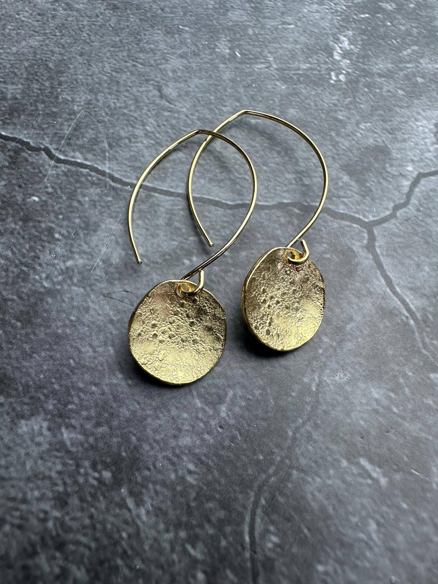 Polka dot disc Earrings - 10k Gold & Pewter