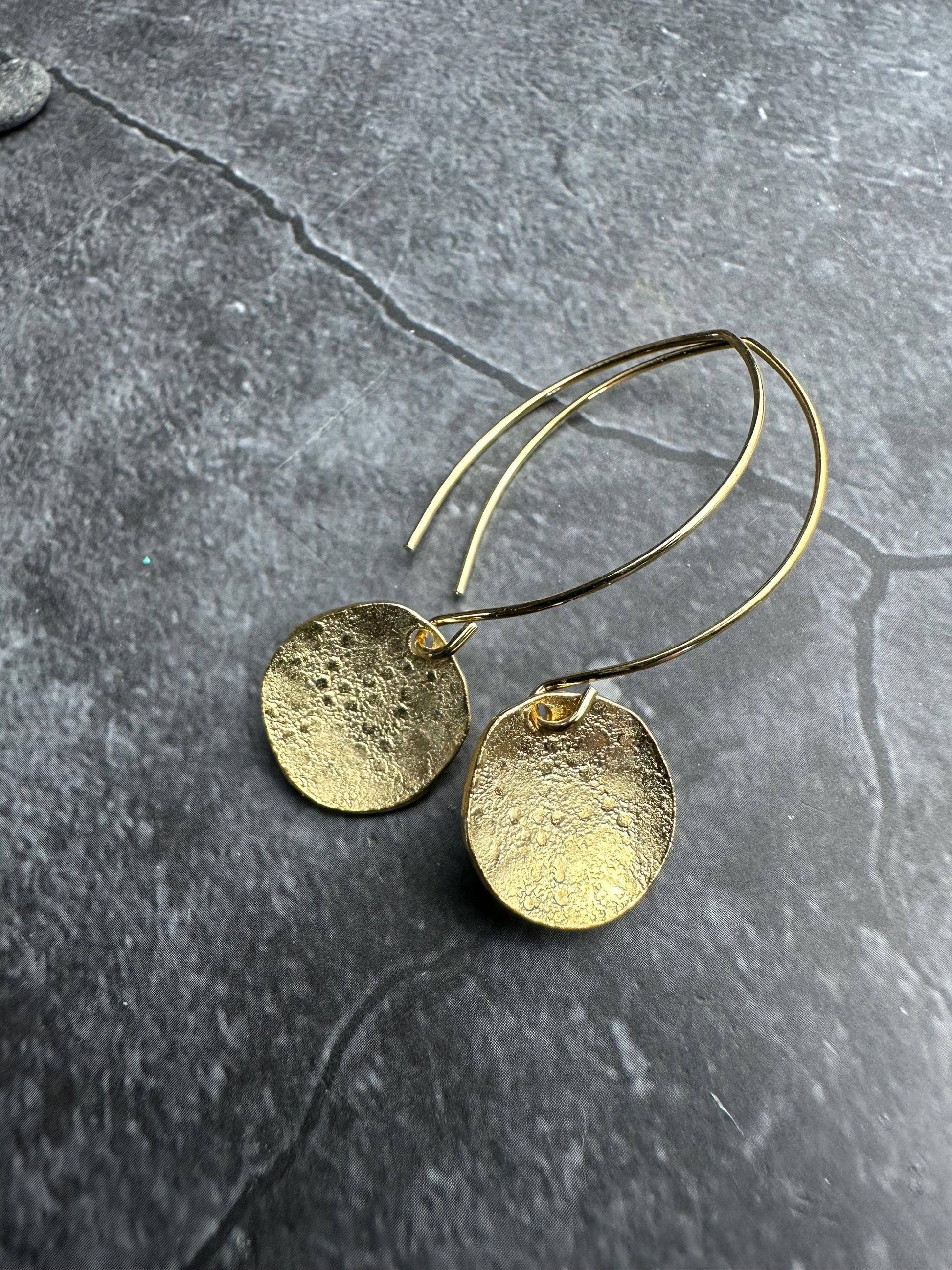 Polka dot disc Earrings - 10k Gold & Pewter