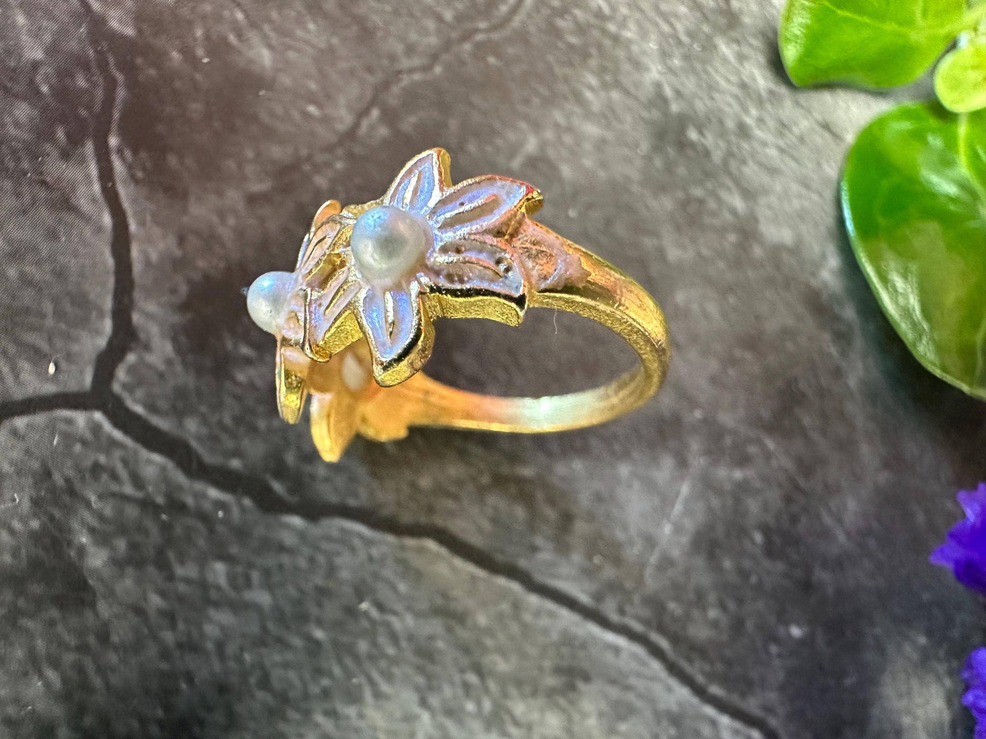 Floral Pearl Ring - Feminine Botanical